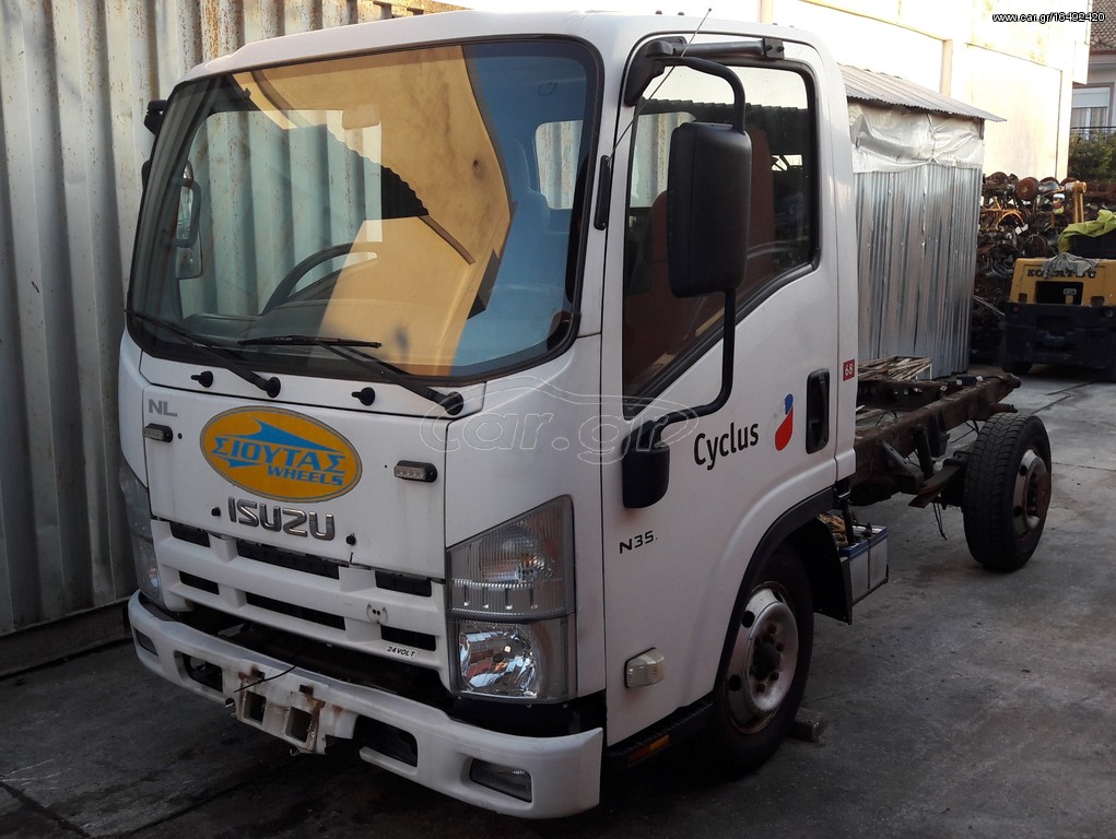 ISUZU   N35   2010"  3000 CC