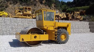 Οδοστρωτήρες ABG 1988 PUMA-thumb-1