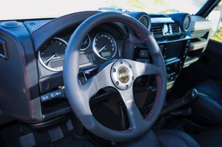 Land Rover Defender 2012 DEFENDER 110.-thumb-6