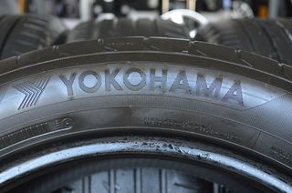 235/50/18 YOKOHAMA C DRIVE 2 -thumb-3