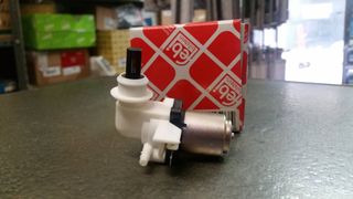 PEUGEOT BOXER ΑΝΤΛΙΑ ΠΛΥΣΗΣ FEBI BILSTEIN