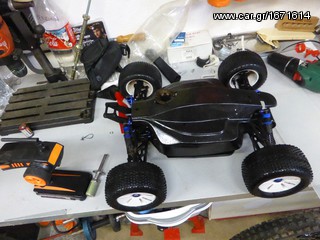 Off-Road Kyosho 2014 tragy 1/8 nitro-thumb-5