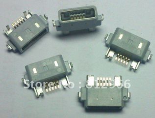 Sony Ericsson Xperia Arc S / X12 LT15i LT18i - Micro USB Connector Plug