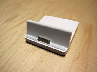 The new iPad Dock Βάση Φόρτισης (OEM)