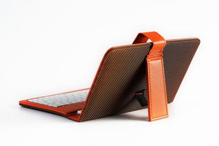 Virgo VIR-00089 Leather Case with Keyboard 8 - 9" for Tablet Micro USB - Black Orange