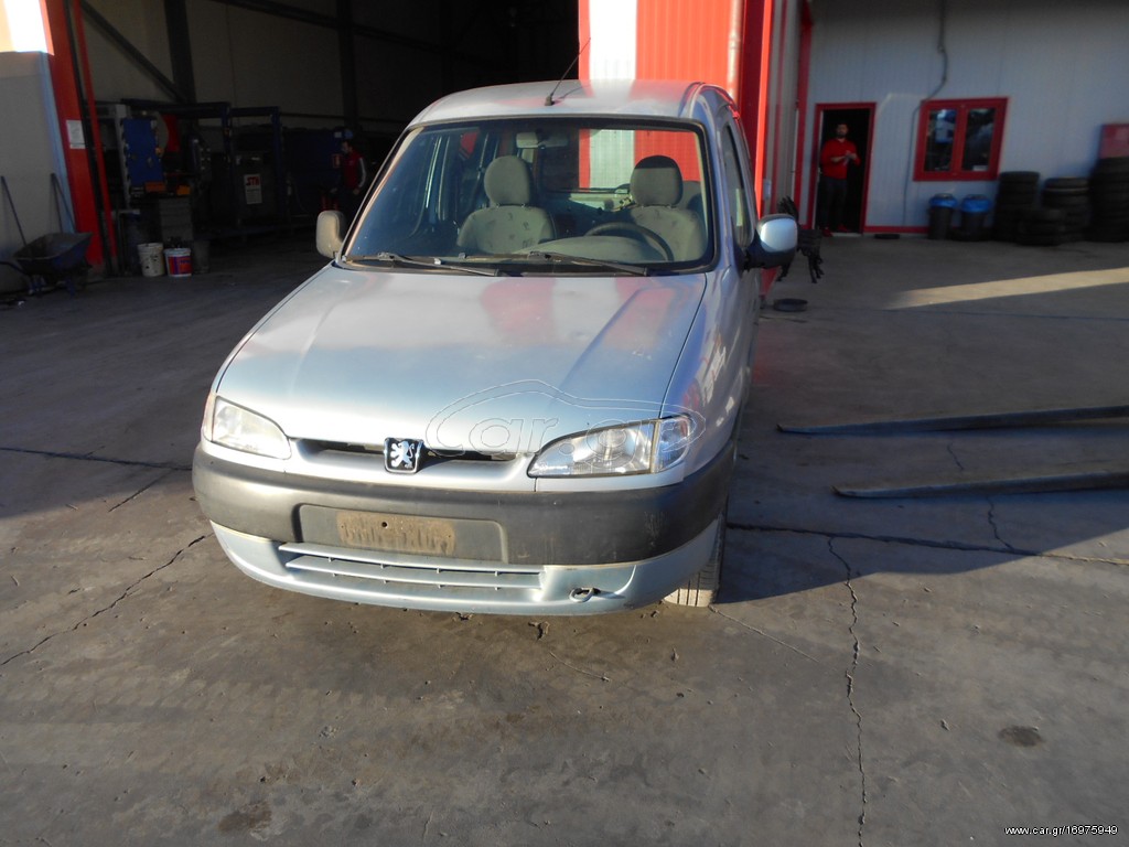 PEUGEOT PARTNER 2001  1400CC