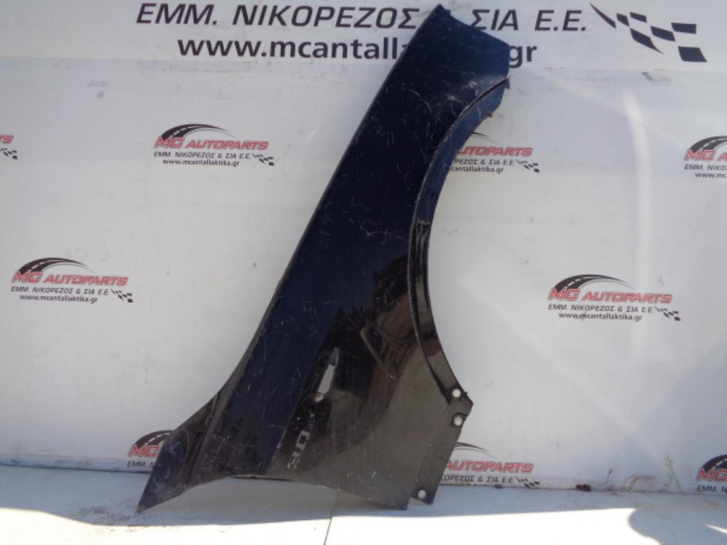 Φτερό Εμπρός Δεξιό Μαύρο BMW X3 (E83) (2004-2010)