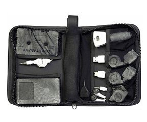 Logic3 Travel Kit for iPod and iPod Mini
