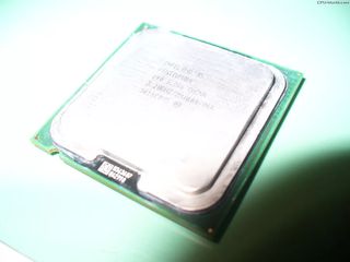 Intel Pentium 4 640 3.2 GHz/2M/800 775 (MTX)