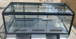 Βιτρίνα Ψυχόμενη Επιτραπέζια 200Lt 122x56,8x68,6Cm EFC200 - Καινούργια.