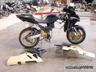 KAWASAKI ZX 12 R 1200 ZX ΔΙΑΦΟΡΑ ΑΝΤΑΛΛΑΚΤΙΚΑ ΟΧΙ ΟΛΗ Η ΜΗΧΑΝΗ.. 