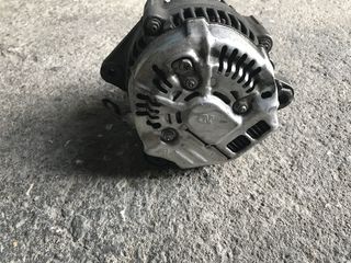 Toyota Yaris 1ND 1,4-thumb-2