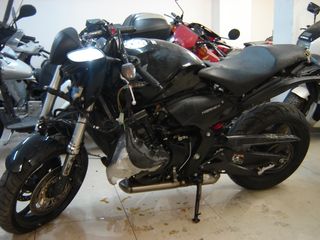 Honda Hornet ΓΙΑ ΑΝΤΑΛΛΑΚΤΙΚΑ '10