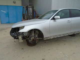 BMW 535 DIESEL E60(M57 D30 (306D4)-thumb-2