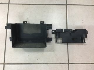 ΒΑΣΗ ΜΠΑΤΑΡΙΑΣ FAZER 600