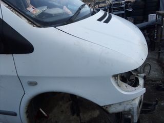 Φτερό δεξί Mercedes Vito 1999
