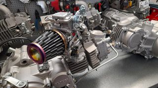 trompa ladiou takegawa gia honda c50 glx dax chaly astrea supra ss50 z50j Z50R monkey Gorilla lifan bobo skyteam Jincheng Jintong JC50 MODIFYING GARAGE "since1993" TAKEGAWAGR - 4miniracingparts,gr-thumb-14