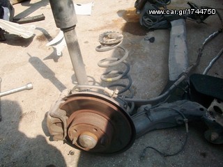 Fiat Stilo 1600 2003 , πισω δισκοφρενα,δαγκανες ,ελατηρια και αμορτισερ. 