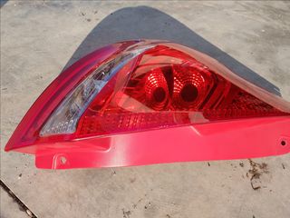 πισω αριστερο φαναρι ford fiesta mk7 2008-thumb-1
