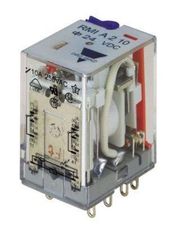 Μικρορελέ τετράγωνο 10A CARLO GAVAZZI RMIA210 2C/O 230V AC 8 ποδιών με ενσωματωμένο LED