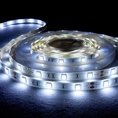 LED ταινία 5m 7,2W 24VDC ψυχρό φως 6000k IP65 στεγανή εύκαμπτη αυτοκόλλητη
