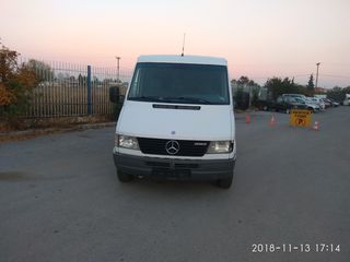 Κλούβα Mercedes-Benz 1999 212-thumb-5