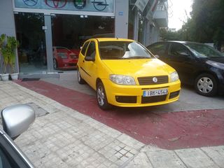 Fiat Punto 2004-thumb-1