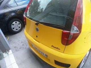 Fiat Punto 2004-thumb-7