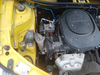 Fiat Punto 2004-thumb-12