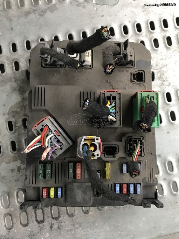 Ασφαλειοθήκη εσωτερική Citroen C3 2002-06