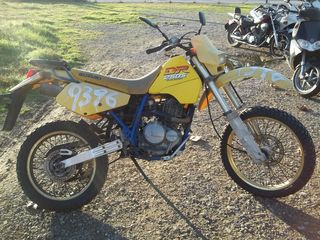 SUZUKI DR 250-thumb-3