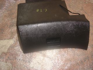 ΝΤΟΥΛΑΠΑΚΙ ΒΜW E28 82 MONTEΛΟ-thumb-2