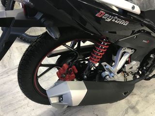 Daytona Velos 2025 velos 125-thumb-7