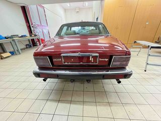 Jaguar XJ6 1986 III-thumb-3