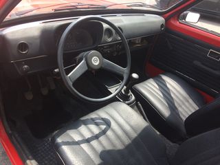 Opel Kadett 1977-thumb-19