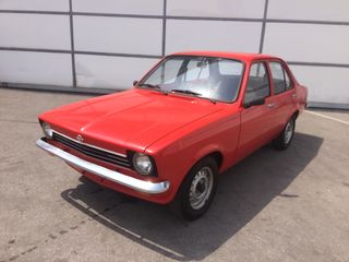 Opel Kadett 1977-thumb-14