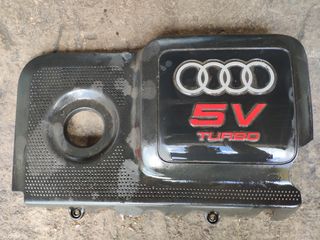Audi S3 8L    Κάλυμμα μηχανής