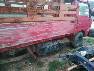 NISSAN CABSTAR-thumb-1