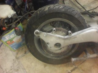 HONDA SILVER WING 600 FJS-thumb-1
