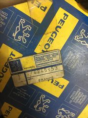 304 Peugeot 