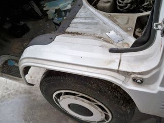 MITSUBISHI L300-thumb-10