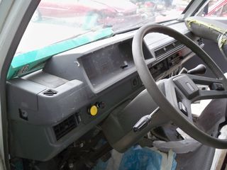 MITSUBISHI L300-thumb-13