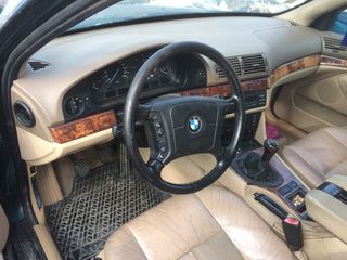 BMW 520i 523i 525 TDS  E39