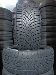 2TMX 235-45-18 DUNLOP SP WINTER SPORT 3D 