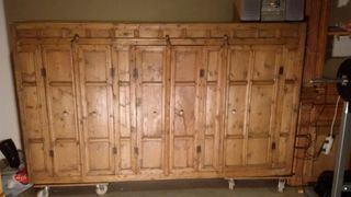 Ντουλάπι (μεσάντρα)