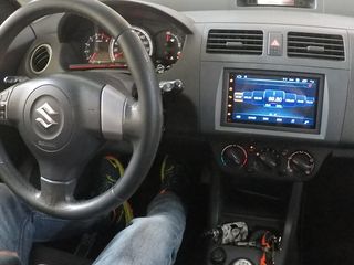 Suzuki Swift sport Οθόνη 7 ιντσών Android 10 με GPS, BLUETOOTH, 2 USB, συνβατη με τα χειριστήρια στο τιμόνι by dousissound.