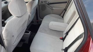 Ford Focus 2005-thumb-7