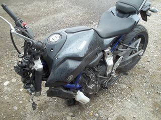 YAMAHA MT-07-thumb-3
