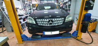 Bizzar Mercedes ML Class Android 9.0 Multimedia 8core ..autosynthesis