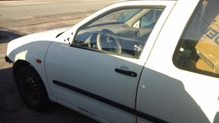 Πόρτες φτερά και ταμπλό VW CADDY
